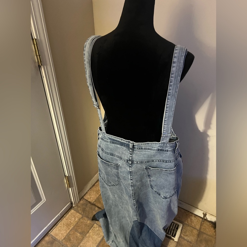 Upcycle Jean Overalls to denim dress with added patch, size  XXL, best fit L/XL - Picture 3 of 4